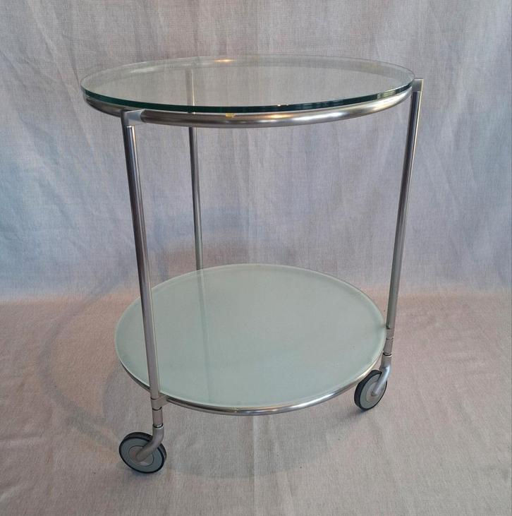 Vintage Ikea Strind Trolleytafel (Twee beschikbaar), Huis en Inrichting, Tafels | Bijzettafels, Gebruikt, Rond, Minder dan 55 cm