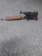 Oude benzine soldeerbout, Ophalen