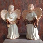 Twee Keramische Engelenbeelden, Tuin en Terras, Ophalen of Verzenden, Zo goed als nieuw, Overige materialen, Engelenbeeld