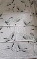 Vintage lap stof lichtroze met kraanvogels, Hobby en Vrije tijd, Stoffen en Lappen, Ophalen of Verzenden, Zo goed als nieuw, 30 tot 120 cm