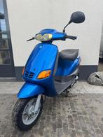 ⭐️Piaggio zip type 3 50cc 2 takt 13563 kilometer blauw⭐️, Fietsen en Brommers, Scooters | Piaggio, Ophalen, Zo goed als nieuw