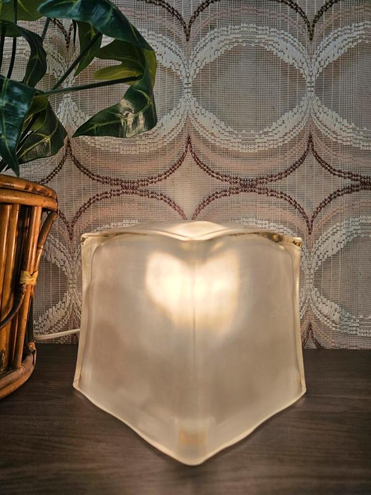 Ikea Iviken ijsblok lamp jaren 90, Huis en Inrichting, Lampen | Tafellampen, Zo goed als nieuw, Minder dan 50 cm, Glas, Ophalen of Verzenden