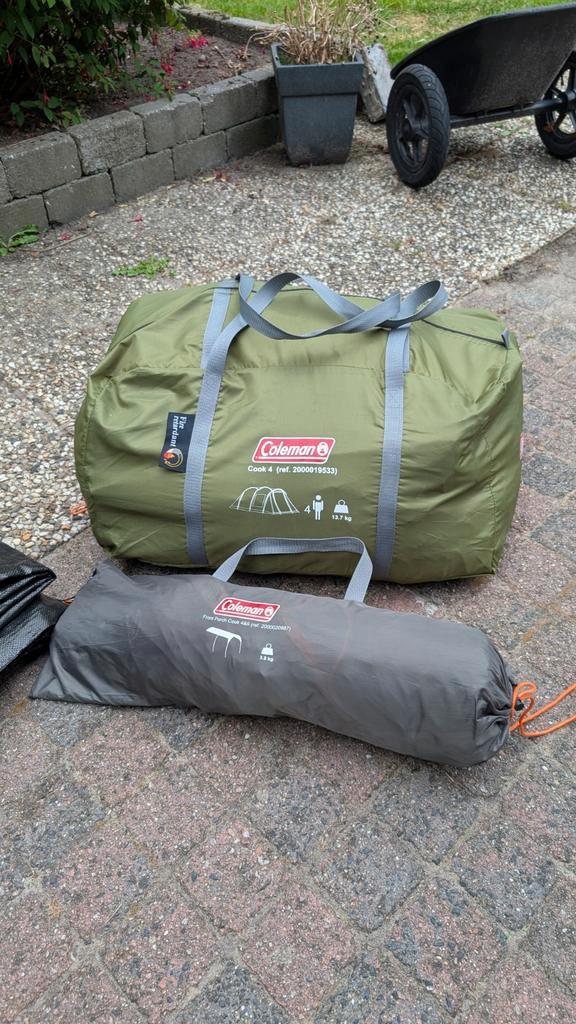 Coleman Cook 4 familietent + bijpassende luifel, Caravans en Kamperen, Tenten, tot en met 4, Zo goed als nieuw, Ophalen