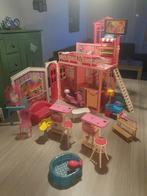 Barbiehuis en accesoires, Kinderen en Baby's, Speelgoed | Poppenhuizen, Ophalen, Gebruikt, Poppenhuis
