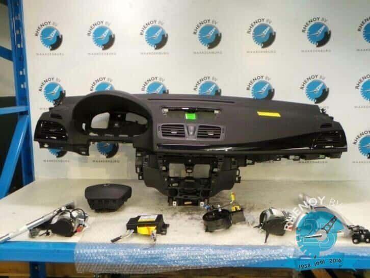 airbagset Megane 2013, Auto-onderdelen, Dashboard en Schakelaars, Renault, Gebruikt, Ophalen of Verzenden