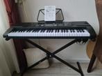 Mooi keyboard te koop, Muziek en Instrumenten, Keyboards, Ophalen, Zo goed als nieuw, 61 toetsen, Met standaard
