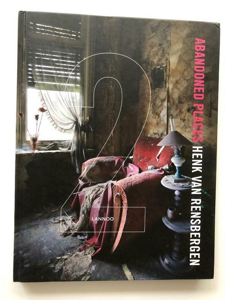 Abandoned Places 2, Boeken, Kunst en Cultuur | Fotografie en Design, Zo goed als nieuw, Fotografen, Verzenden