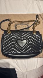 Gucci Marmont M Handtas - Luxe aankoop!, Sieraden, Tassen en Uiterlijk, Tassen | Damestassen, Zwart, Ophalen of Verzenden, Zo goed als nieuw