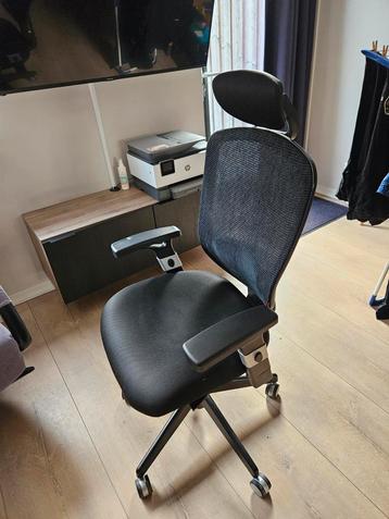 Ergonomische bureaustoel - Zwart beschikbaar voor biedingen