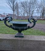 Grote antieke zware gietijzeren tuin vaas, Tuin en Terras, Tuinvazen, Ophalen, Zo goed als nieuw