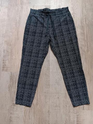 Te Koop: STUDIO ANNELOES Broek,  mt L. Zwart/Wit  beschikbaar voor biedingen