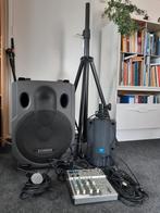 Speakerset met boxen, mixer, microfoon en statieven, Ophalen, Gebruikt, Minder dan 500 watt