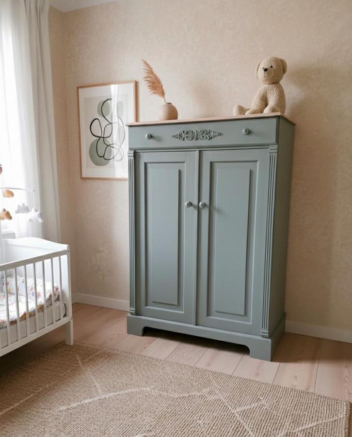 Meidenkast Kinderkamerkast, Kinderen en Baby's, Kinderkamer | Commodes en Kasten, Gebruikt, 105 cm of meer, 100 cm of meer, 50 tot 70 cm