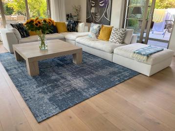 Meridiani elementenbank + hocker – licht & modern  beschikbaar voor biedingen