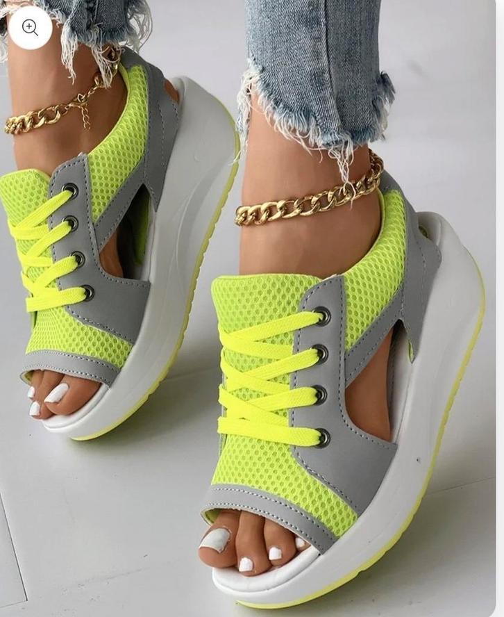 Mary Janes sandalen groen maat 36 *nieuw*, Kleding | Dames, Schoenen, Nieuw, Sandalen of Muiltjes, Groen, Ophalen of Verzenden