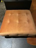 Nieuwe (!) hocker Lloyd Wood, Huis en Inrichting, Banken | Voetenbanken en Poefen, Ophalen, Vierkant, Nieuw, 75 tot 100 cm