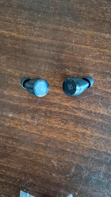 B&O Beoplay E8 3rd Gen – gebruikt, zonder oplaadcase beschikbaar voor biedingen