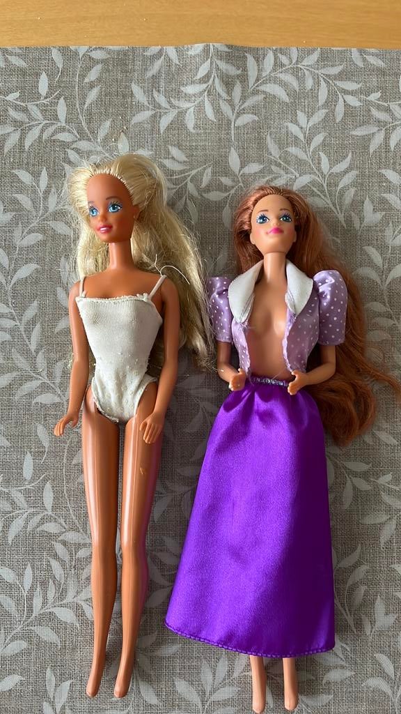 2 Barbiepoppen, Ophalen of Verzenden, Zo goed als nieuw