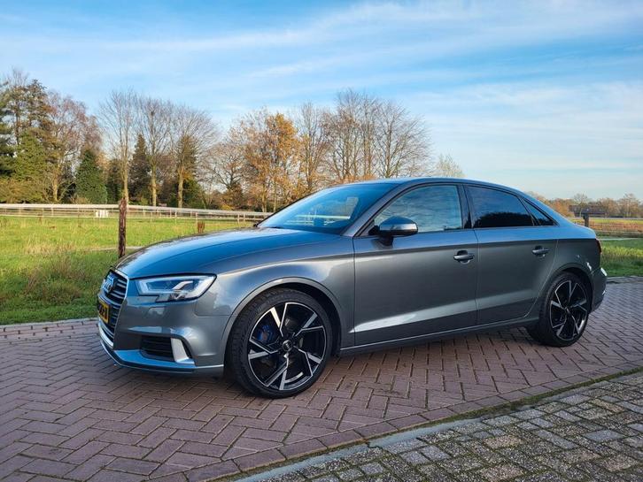 Audi A3 1.5 Tfsi CoD Ultra 150pk S Tronic 2018 Grijs, Auto's, Audi, Particulier, A3, ABS, Airbags, Airconditioning, Bluetooth