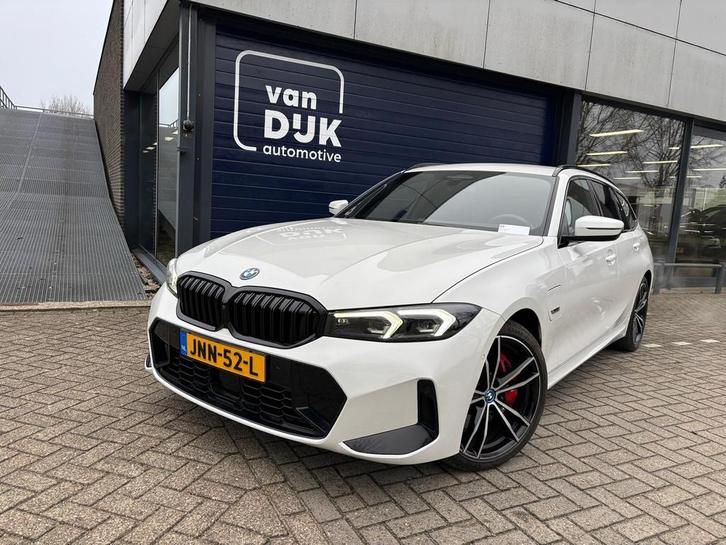 BMW 3 Serie Touring 320e Touring M-Sport PRO PHEV SHADOWLINE, Auto's, BMW, Bedrijf, Te koop, 3-Serie, 360° camera, ABS, Achteruitrijcamera
