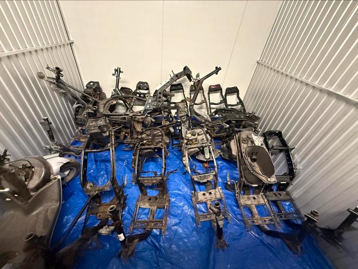 Groot aanbod frames skr , gilera runner, tph, skipper lx, Motoren, Tuning en Styling, Ophalen
