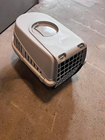 Transportbox cat /reiskoffer poes// Transporter dla kota beschikbaar voor biedingen
