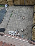 Mag gratis weg, Ophalen, Klinkers, Zo goed als nieuw, 10 m² of meer