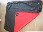 picknickkleed. 120/145 cm. Rode bovenkant, zwarte onderkant., Hobby en Vrije tijd, Picknickmanden, Ophalen of Verzenden, Gebruikt
