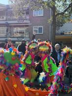 carnavals Duo OPtocht, Ophalen, Gedragen