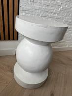 Bijzettafel, Huis en Inrichting, Woonaccessoires | Zuilen en Pilaren, Ophalen, Zo goed als nieuw