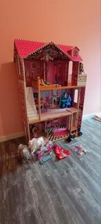 Groot poppenhuis met VEEL extra's (inrichting en poppen), Ophalen, Zo goed als nieuw, Poppenhuis