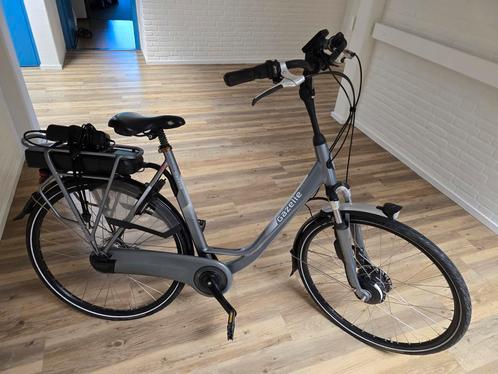 Diverse elektrische fietsen, Fietsen en Brommers, Elektrische fietsen, Zo goed als nieuw, Gazelle, 55 tot 59 cm, 50 km per accu of meer