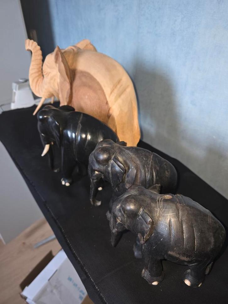 Houten olifanten beeldjes, Antiek en Kunst, Kunst | Beelden en Houtsnijwerken, Ophalen of Verzenden