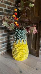 Des Pots Ananas Vaas, Huis en Inrichting, Woonaccessoires | Vazen, Geel, Aardewerk of Porselein, Ophalen of Verzenden, Zo goed als nieuw