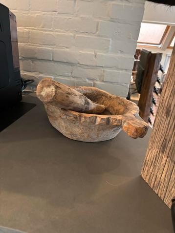 Robuuste houten schaal met pollepel - 30cm beschikbaar voor biedingen