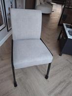 3 stoelen licht grijs/beige zo goed als nieuw, Ophalen, Zo goed als nieuw, Grijs, Drie
