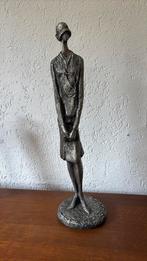 Beeld van vrouw met boek, Antiek en Kunst, Ophalen