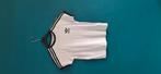 Wit shirt met zwarte opdruk adidas, Ophalen of Verzenden, Zo goed als nieuw, Jongen, Shirt of Longsleeve