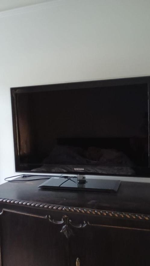 Samsung 40 inch LED TV | Full HD | Ambilight-look | Dun desi, Audio, Tv en Foto, Televisies, Gebruikt, 100 cm of meer, Full HD (1080p)