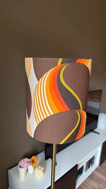 Retro Vintage lampenkap handgemaakt beschikbaar voor biedingen