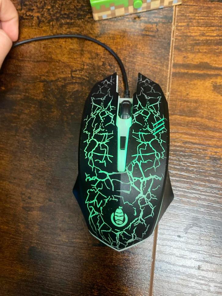 Gaming Muis met LED Verlichting - Bedraad, Computers en Software, Muizen, Gebruikt, Muis, Rechtshandig, Bedraad, Gaming muis, Ophalen of Verzenden