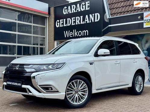 Mitsubishi Outlander 2.4 PHEV Intro | Volleder | Pano | Xeno, Auto's, Mitsubishi, Bedrijf, Te koop, Outlander, 360° camera, 4x4
