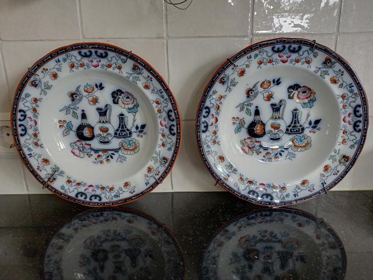 2 antieke soepborden van Petrus regout Maastricht, Antiek en Kunst, Antiek | Keramiek en Aardewerk, Ophalen of Verzenden