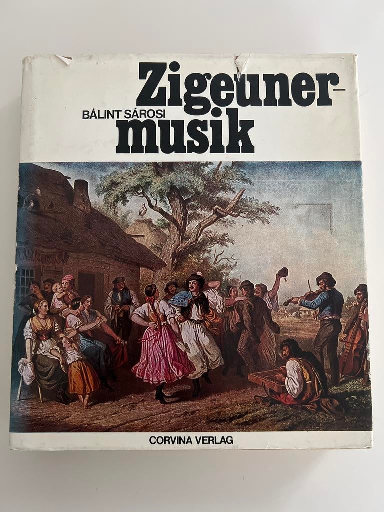 Zigeunermuziek boek door Bálint Sárosi, Ophalen of Verzenden, Gelezen, Algemeen