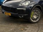 Porsche Cayenne 3.0 S E-Hybrid PANO/MEMORY/LEDER/CAMERA/NAP/, Auto's, Porsche, Cayenne, Gebruikt, 2995 cc, Blauw