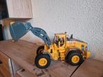 Volvo Wiellader ZGAN 1:16 RC 2 extra accu 5000 mah., Zo goed als nieuw, Ophalen, Overige merken, Groter dan 1:32