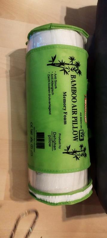 2x Bamboo Air Pillow Kussens - Zo goed als nieuw! beschikbaar voor biedingen