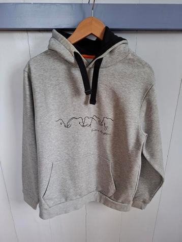 Lichtgrijze "Avomarks" heren hoodie. Mt.M. beschikbaar voor biedingen