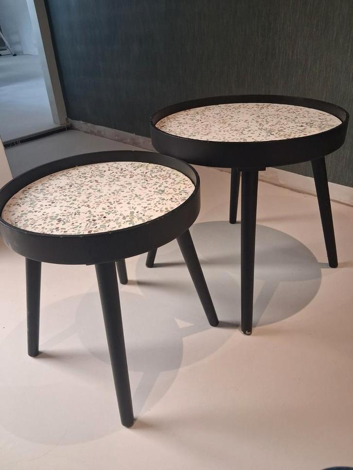Moderne bijzettafels - Terrazzo blad, Huis en Inrichting, Tafels | Bijzettafels, Zo goed als nieuw, Rond, Minder dan 45 cm, Minder dan 55 cm