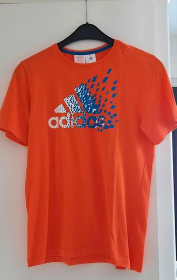 Adidas T-shirt maat 176 beschikbaar voor biedingen